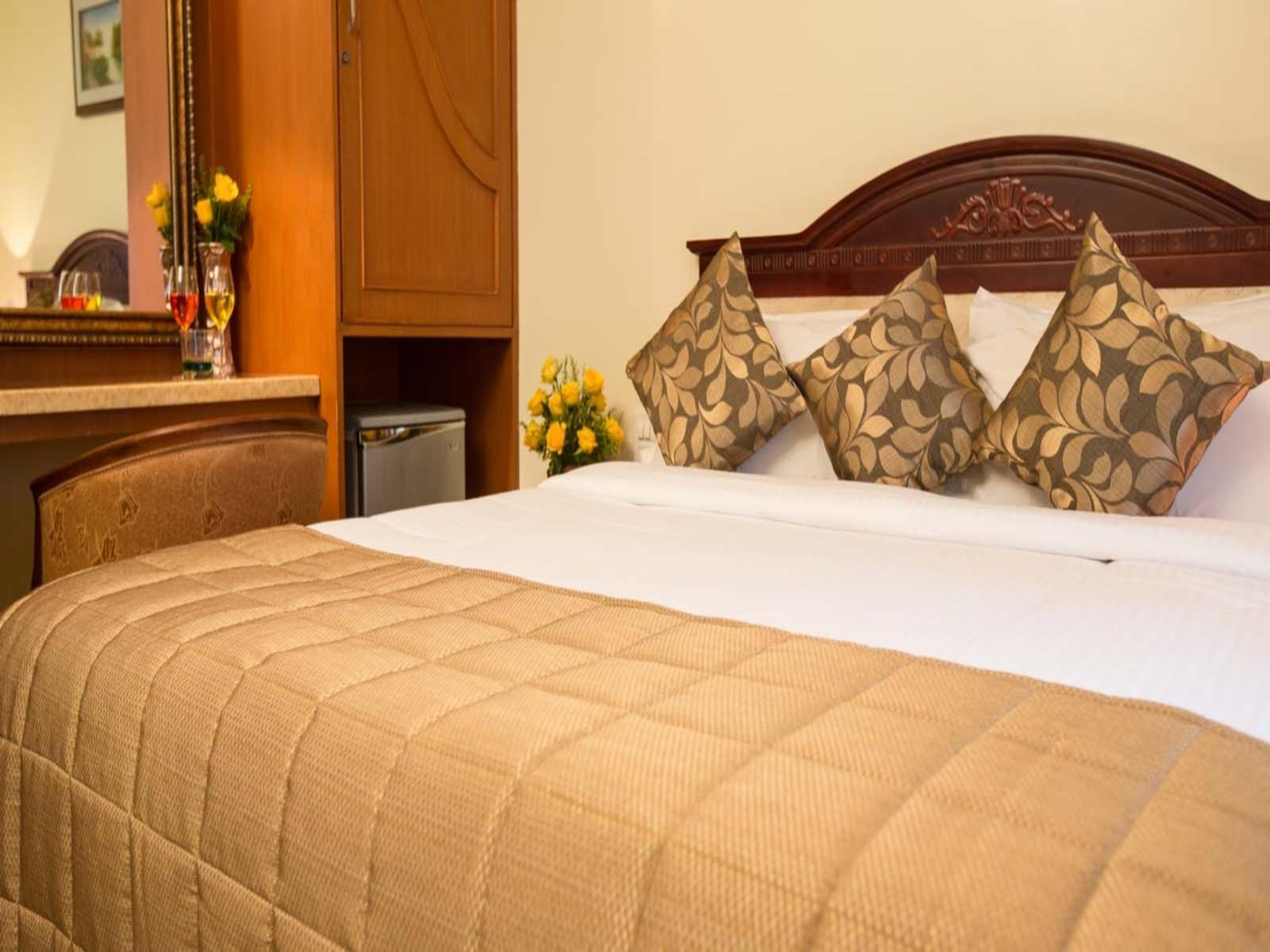 Taz Kamar Family Hotel チェンナイ エクステリア 写真